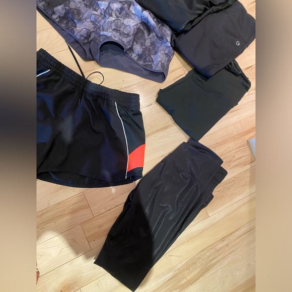 This is for ALL of these items, NIKE, ADIDAS, PUMA, etc - Picture 3 of 4